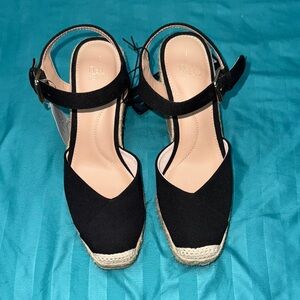 Time and Tru Black Espadrille Wedges